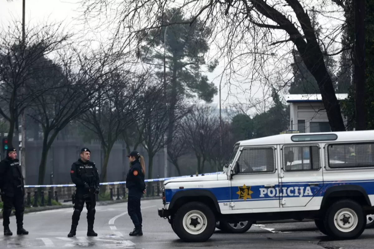 Man throws explosive then blows himself up at US Embassy in Podgorica