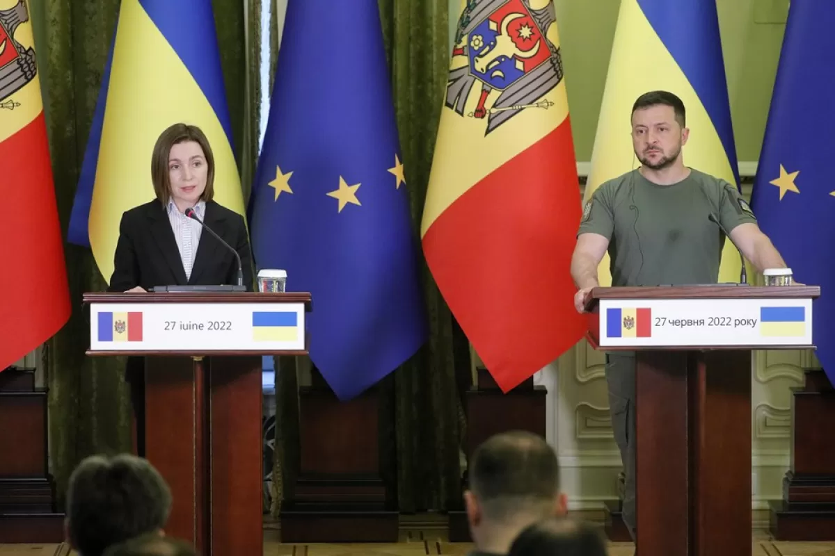 Moldovan President Sandu visits Kyiv