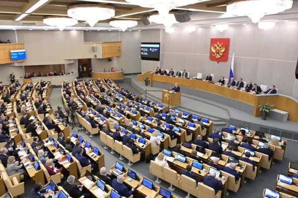 Parlamentul Rusiei înăsprește pedepsele în cazurile de trădare, invocate adesea împotriva opozanților lui Putin