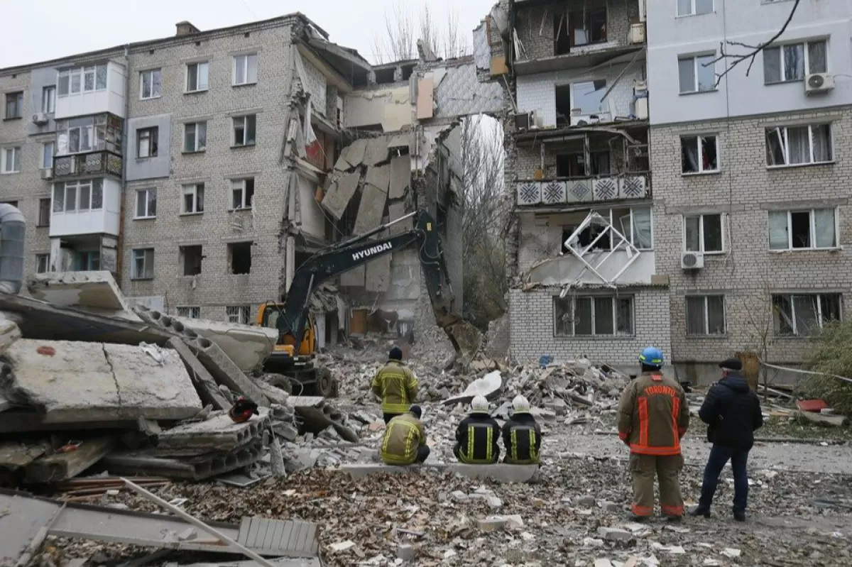 Residential building hit in a shelling in Mykolaiv