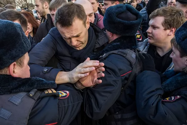 Justiția rusă a decis că Aleksei Navalnîi rămâne în arest
