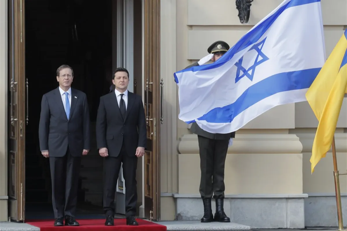 Israeli President Isaac Herzog visit Ukraine