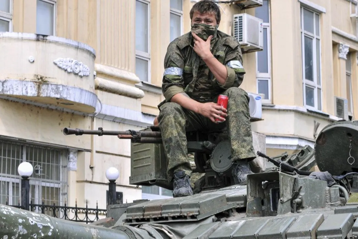 Wagner Group claims control of key sites in Rostov-on-Don