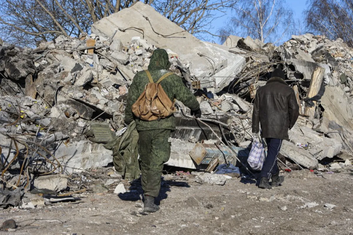 Debris of the building of a vocational school in Makiivka