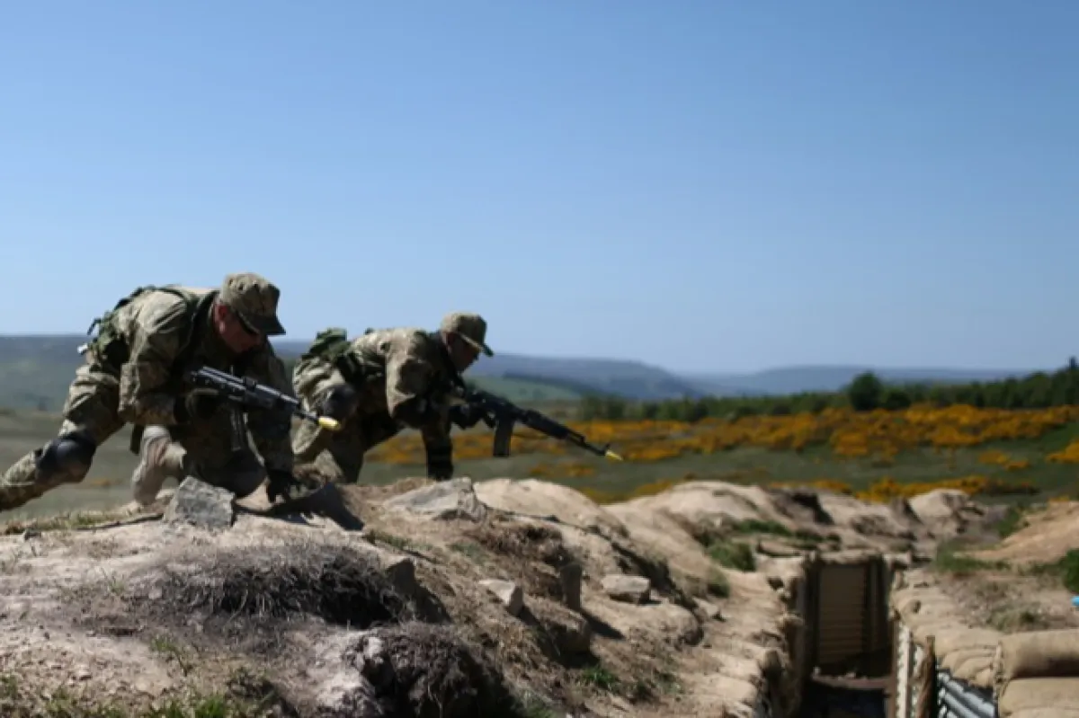 militari ucraineni