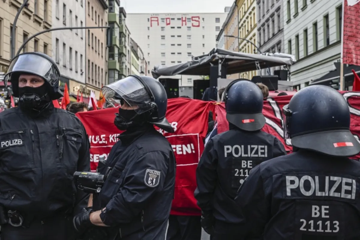 Protesters rally on May Day in Berlin