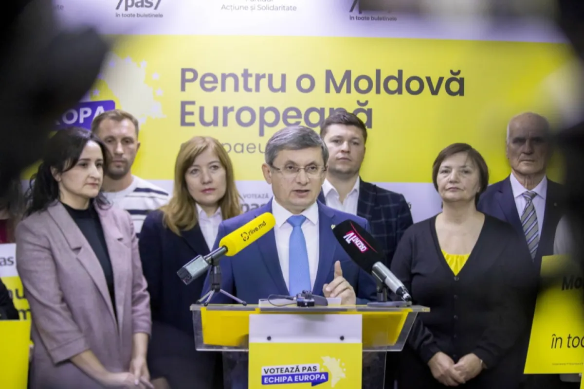 Moldova's PAS party briefing about 'Europe team' election campaign in Chisinau