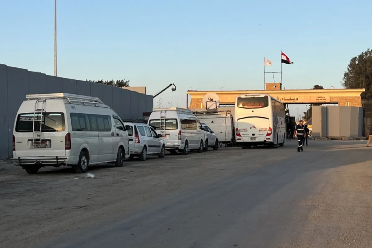 Rafah border crossing between Gaza and Egypt opens to allow limited evacuations