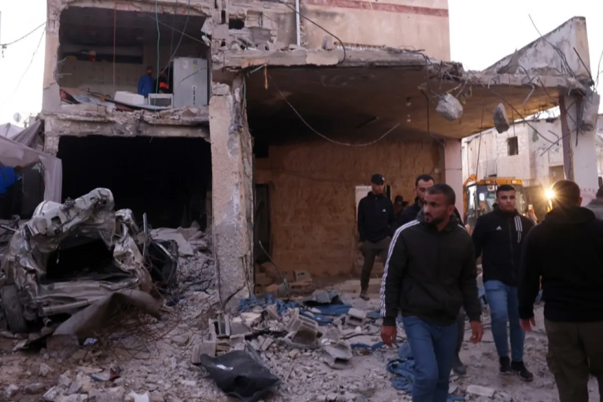 Israeli army raids Jenin refugee camp in the West Bank