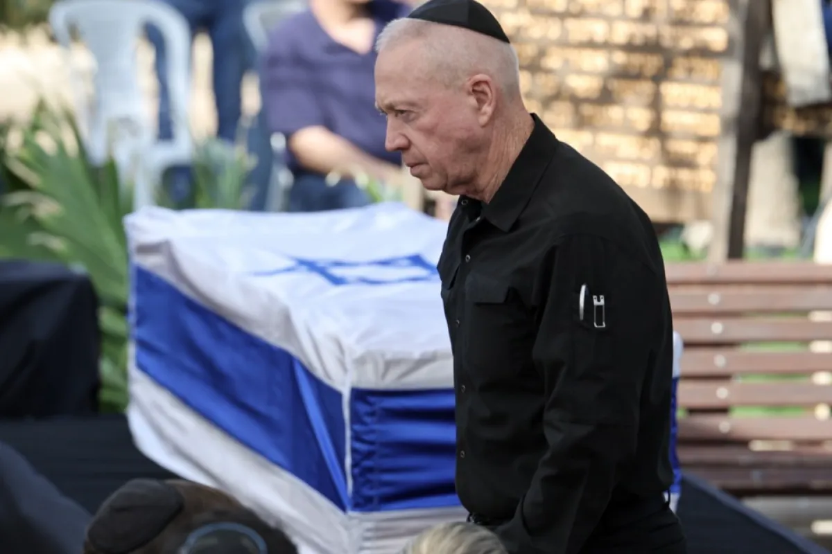 Funeral of Israeli soldier Gal Eizenkot at the military cemetery in Herzliy