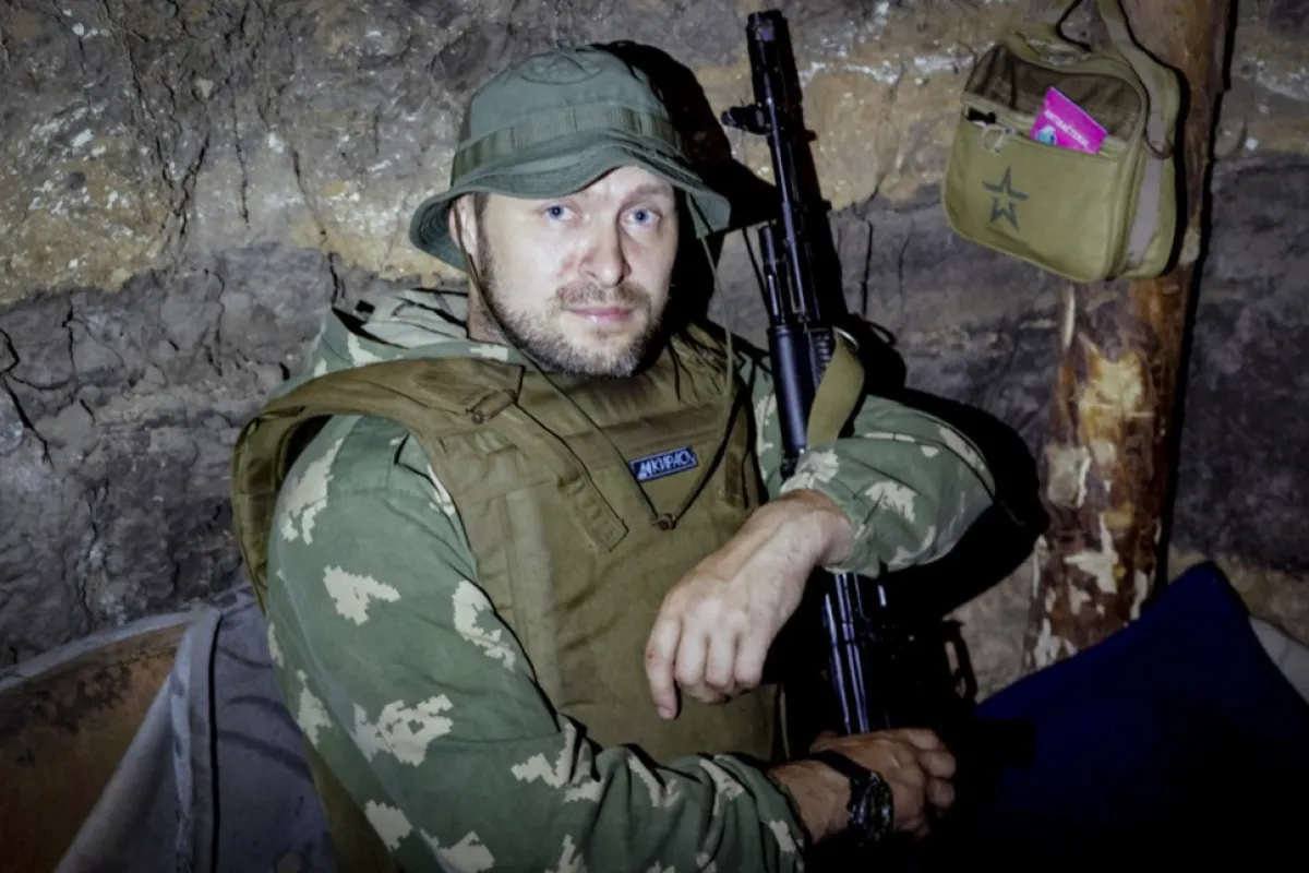 Self-proclaimed Donetsk People's Republic militia in Avdiivka, Ukraine's Donetsk region