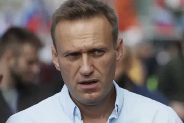 Vladimir Putin scapă de marele său critic, Alexei Navalnîi