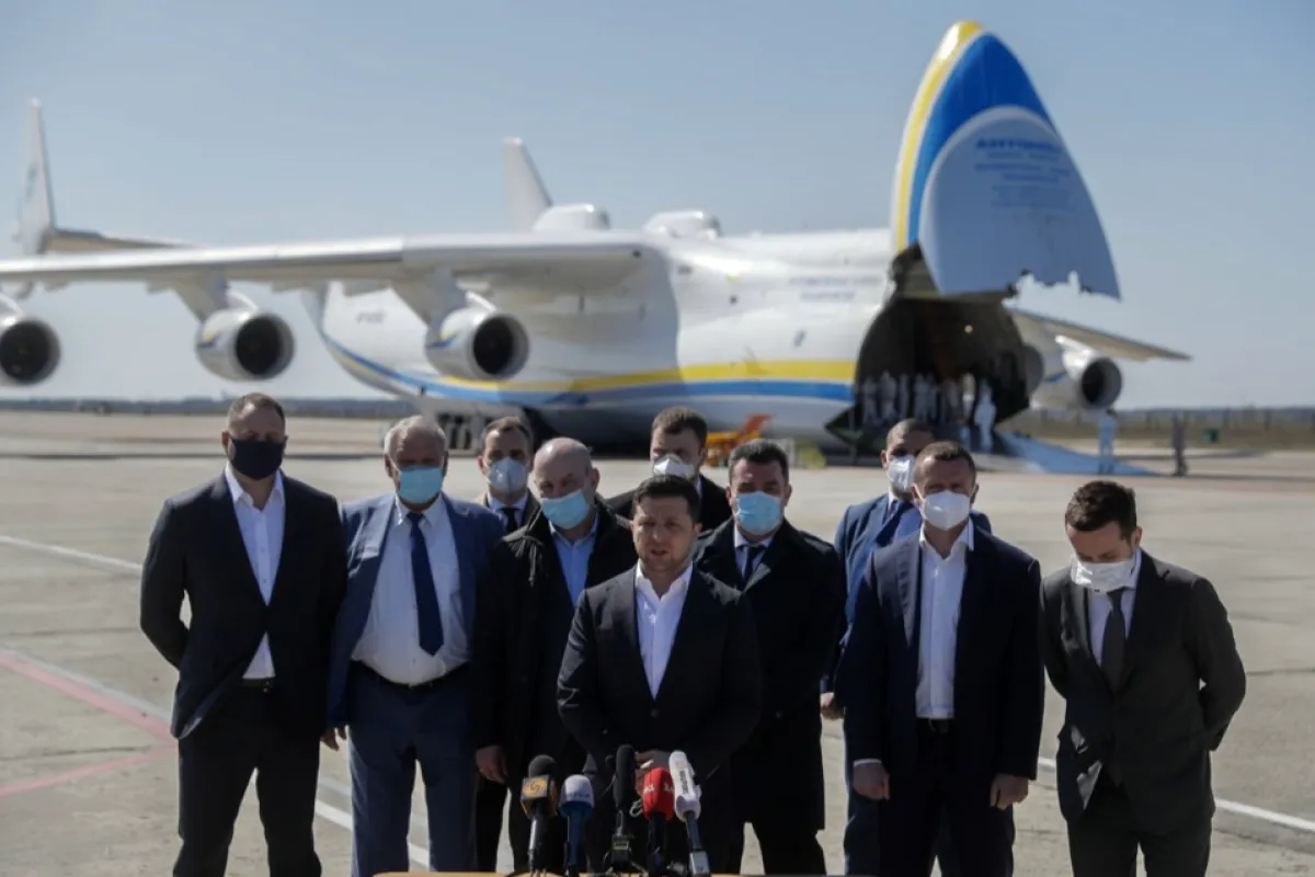 Ukrainian An-225 transport plane delivered the medical supply needed for fighting with the coronavirus COVID-19 from China to Ukraine.