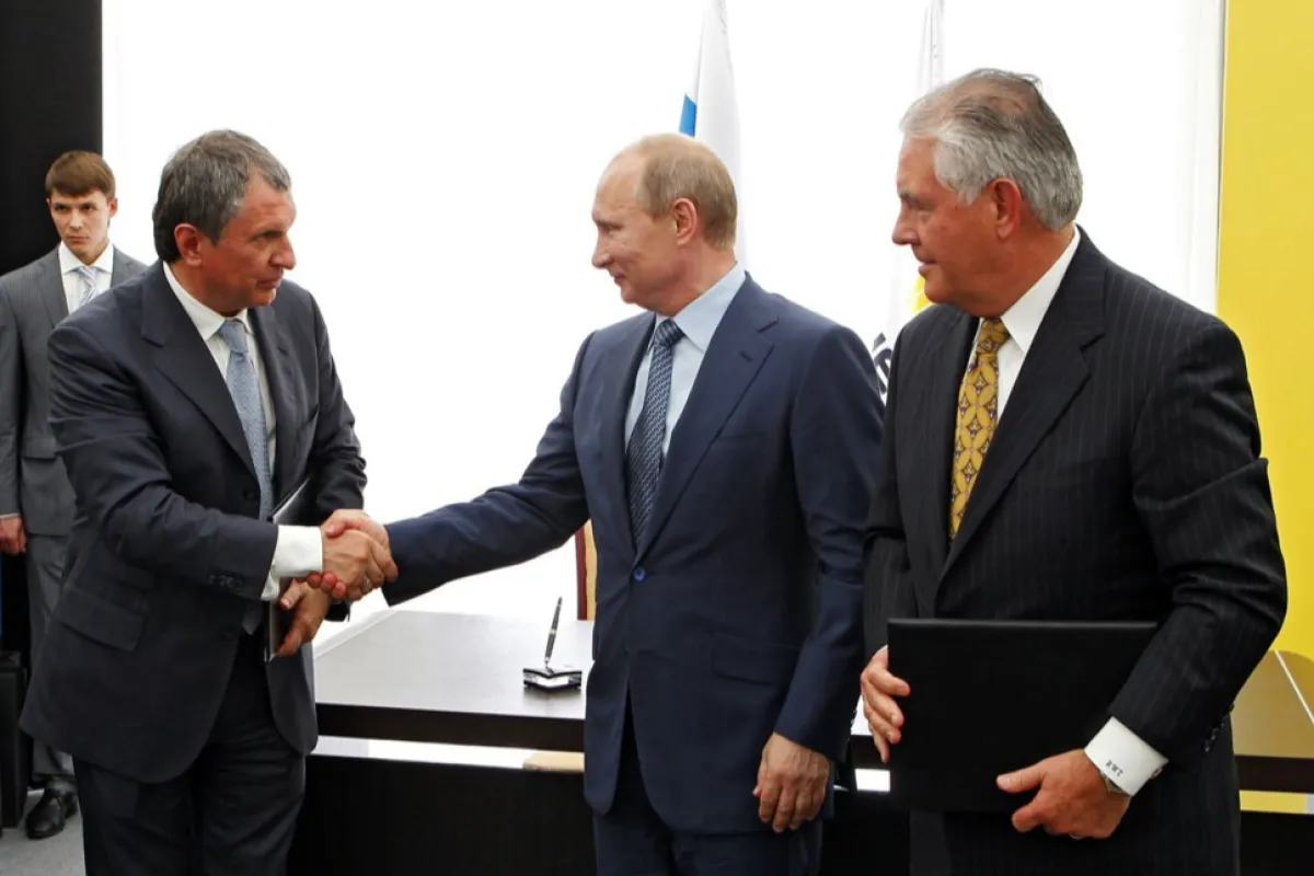 Agreement between Rosneft and ExxonMobil signing ceremony