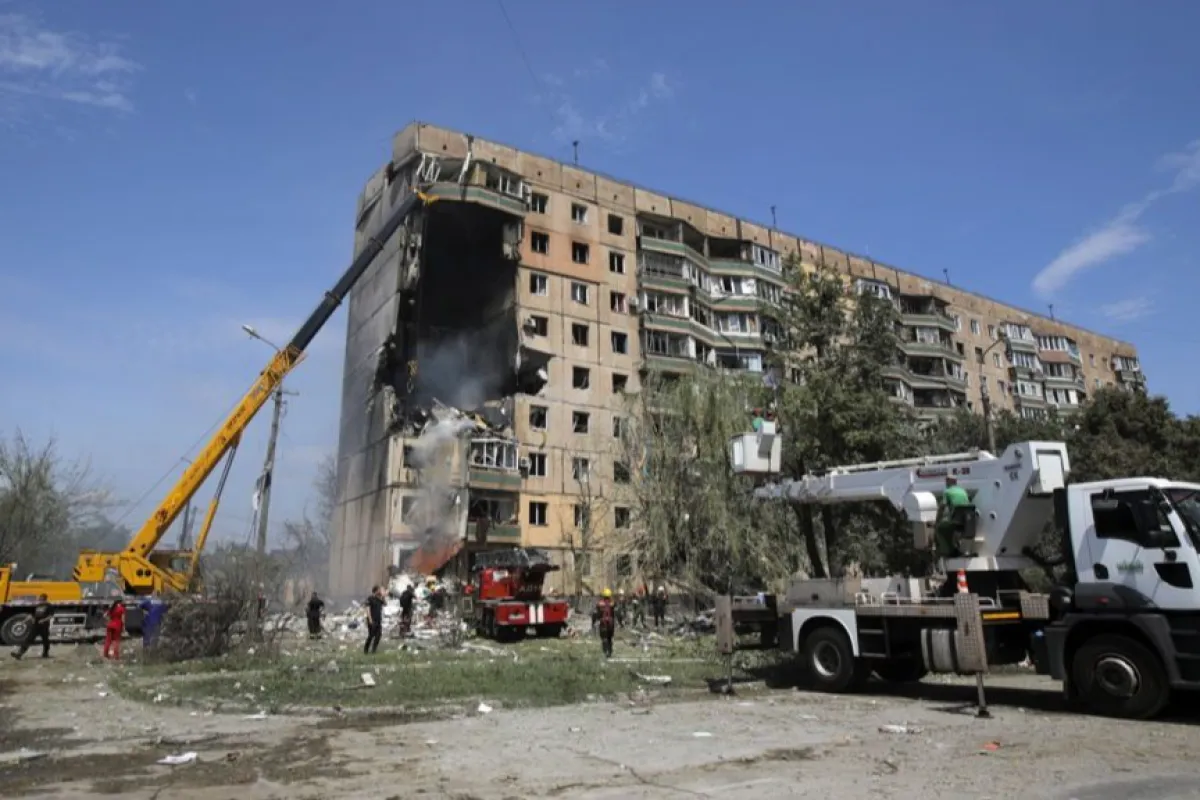 At least four killed in Russian missile strike on Ukrainian city of Kryvyi Rih